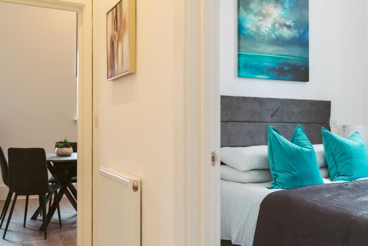York Riverside Apartments Экстерьер фото