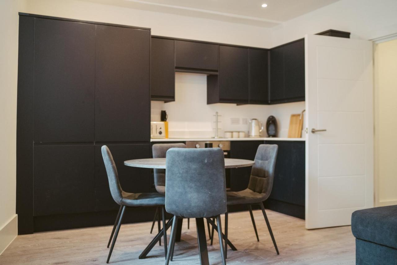 York Riverside Apartments Экстерьер фото