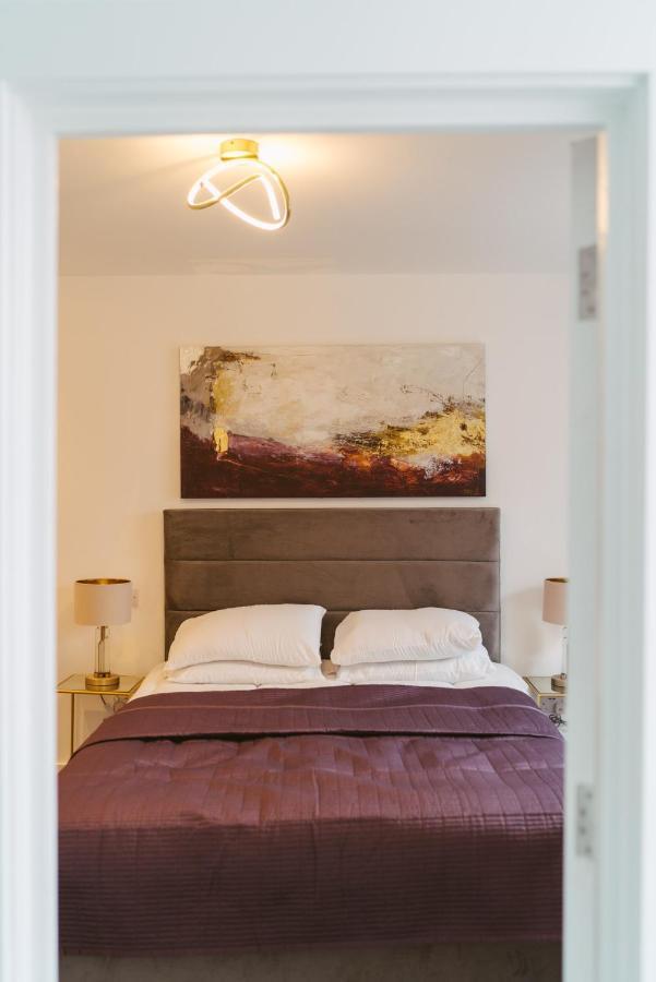 York Riverside Apartments Экстерьер фото